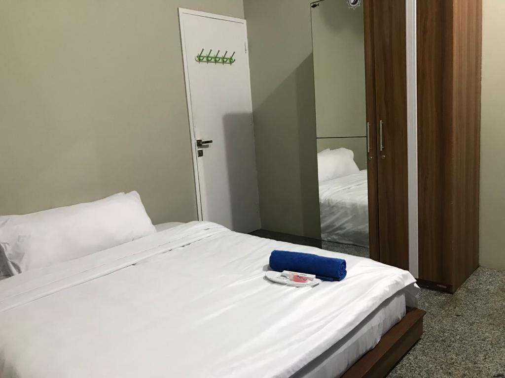 Sentosa Lodge Паданг Екстериор снимка